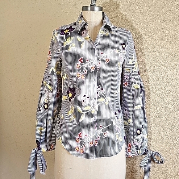 Nanette Lapore Embroidery Blouse - Picture 1 of 8